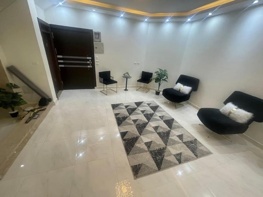 Duplex At Golden Square * Il Cairo