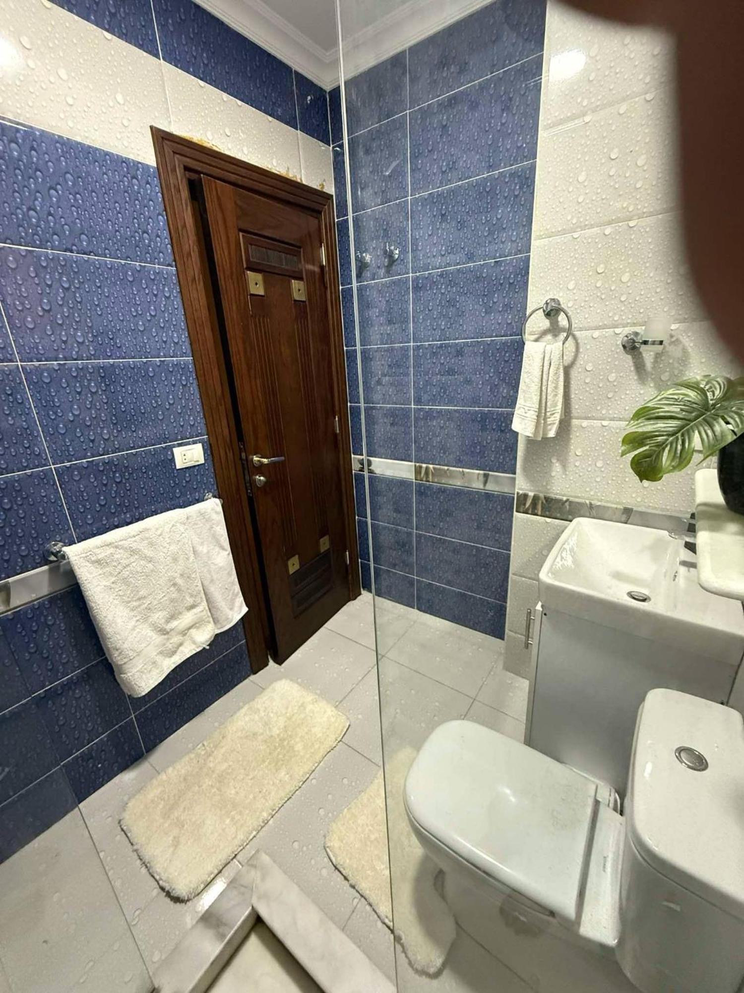 Duplex At Golden Square Appartamento Il Cairo
